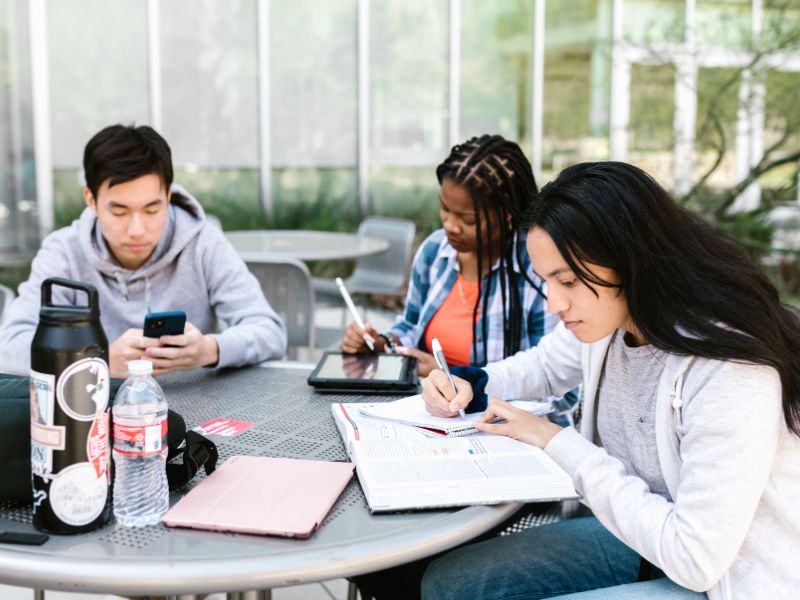 Bridging From Student Visa To Skilled Migration Visa In Australia For Foreign applicants