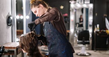 Hair Stylist Jobs In UK With Visa Sponsorship