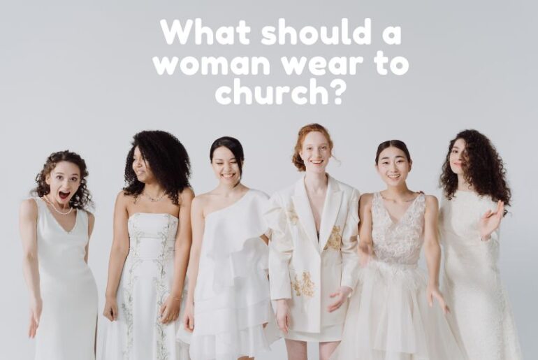 what-should-a-woman-wear-to-church-top-5-recommendations